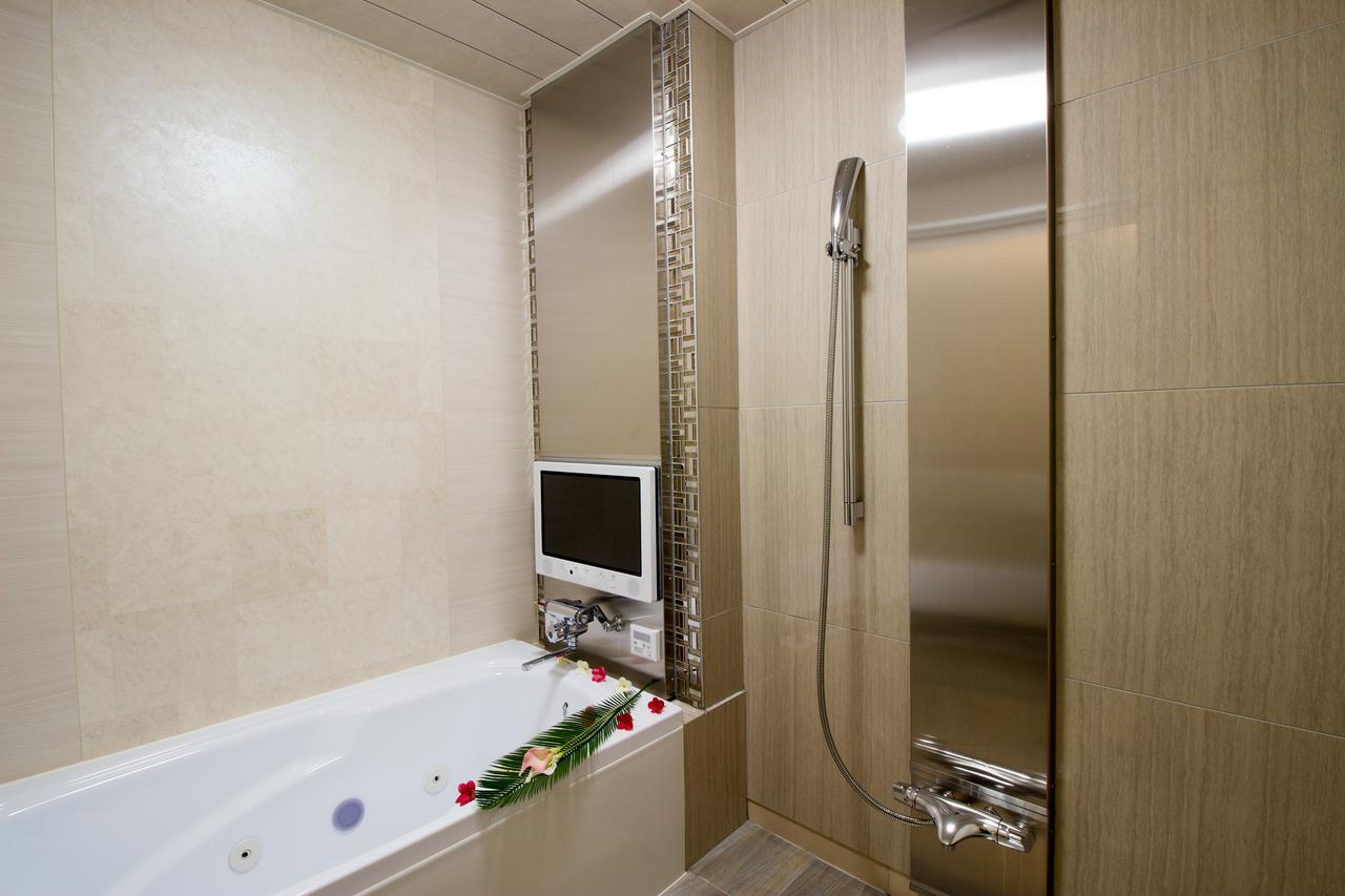 ホテル アンジュエトワール 堺 - Adult Only Sakai  Exterior foto